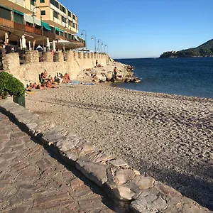 Porto Azzuro 6 Beds Appartamento Porto Azzurro